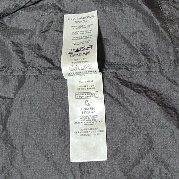 Patagonia Men's Houdini Packable Windbreaker Jacket - Black, Size Small - Picture 8 of 8
